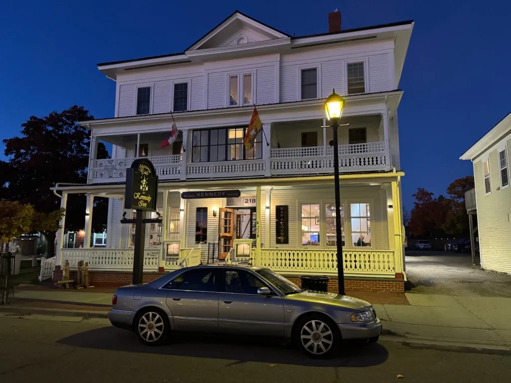 Roci in front of our B&B, a full-of-character 1870s-ish house. First hotel in the area, per a plaque in the restaurant (same bldg)