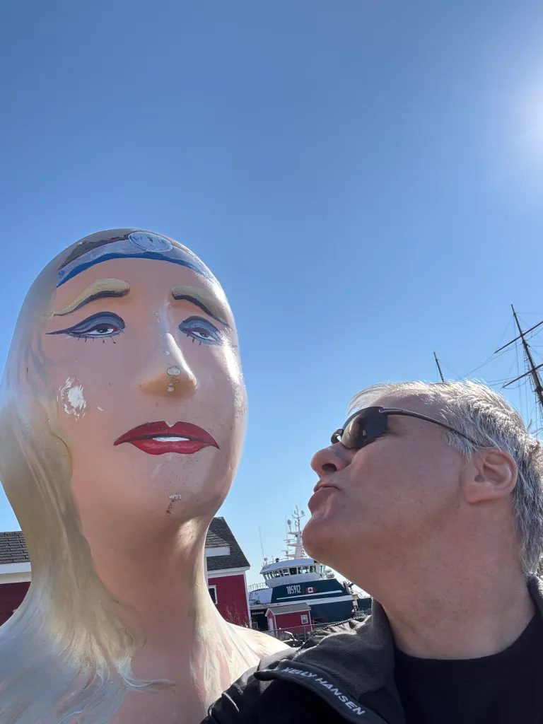 Found love in Lunenburg… she’s soooo pretty!