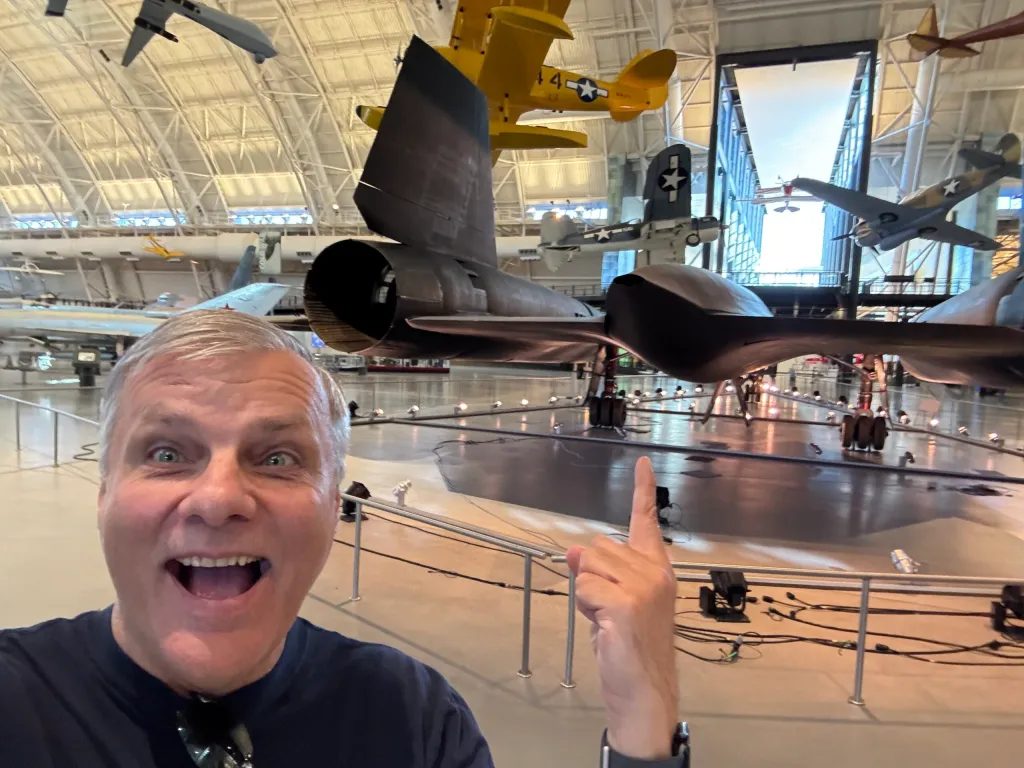And guess what I’m pointing at? It’s an SR71 butt!